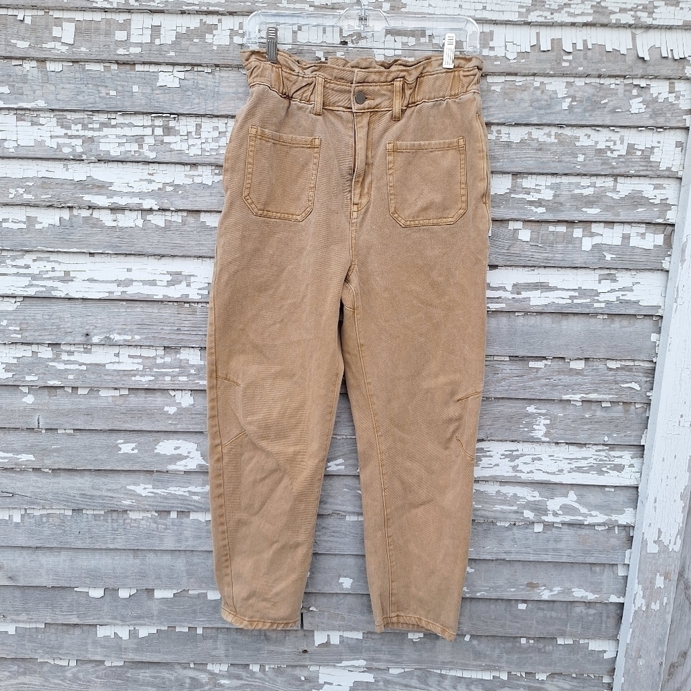 🌟 Bohme Paper Bag Waist Jeans Size Medium